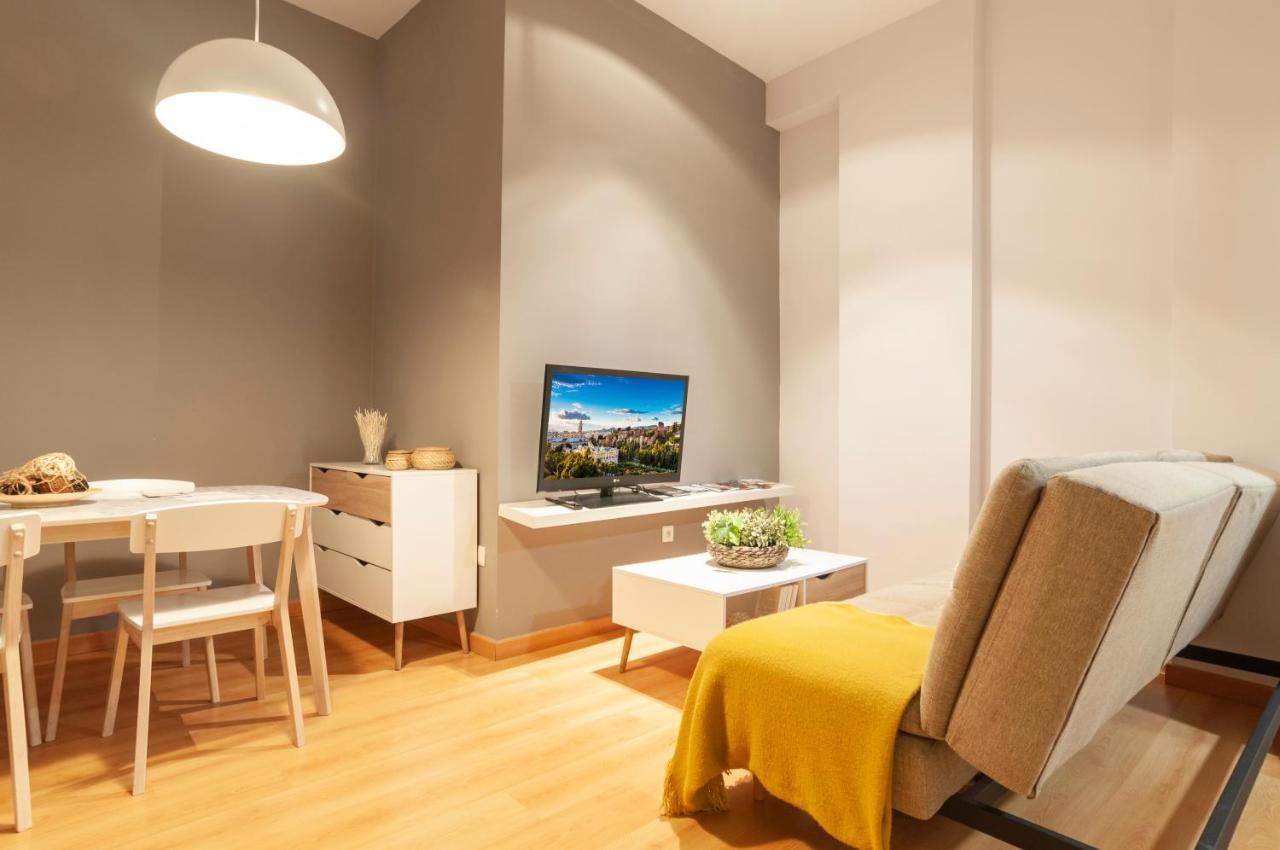 Bhost - Apartamento Victoria Malaga Zewnętrze zdjęcie
