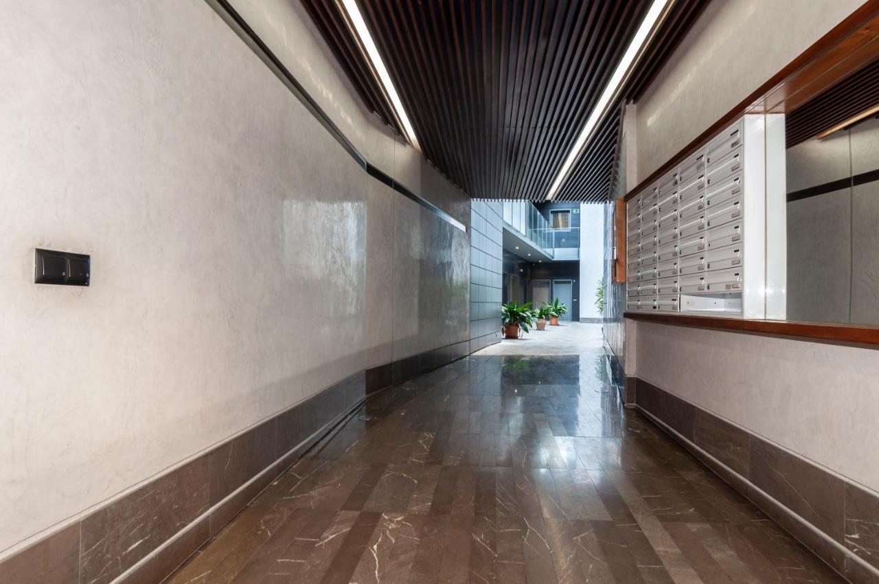Bhost - Apartamento Victoria Malaga Zewnętrze zdjęcie